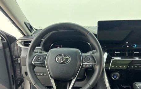 Toyota Venza, 2022 год, 3 580 000 рублей, 14 фотография