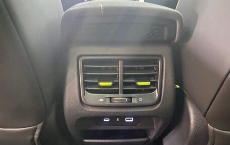 Geely Tugella FY11, 2021 год, 1 875 000 рублей, 18 фотография