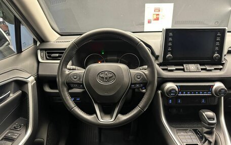 Toyota RAV4, 2021 год, 3 029 000 рублей, 9 фотография