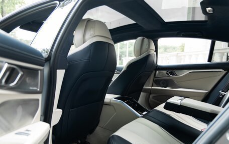 BMW 8 серия, 2019 год, 6 425 000 рублей, 23 фотография