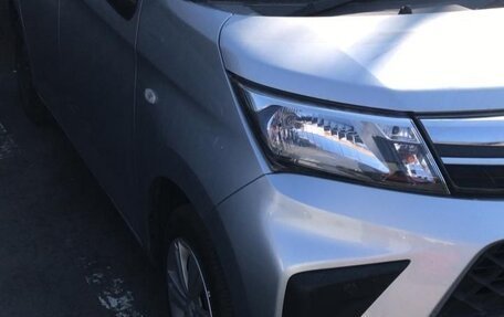 Toyota Roomy I, 2021 год, 1 350 000 рублей, 2 фотография
