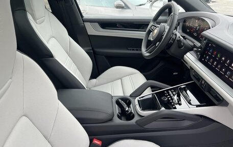 Porsche Cayenne III, 2023 год, 20 000 000 рублей, 21 фотография