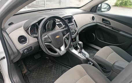 Chevrolet Cruze II, 2012 год, 665 000 рублей, 15 фотография