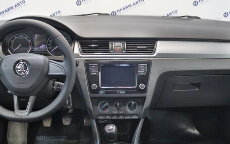 Skoda Rapid I, 2018 год, 1 599 000 рублей, 9 фотография