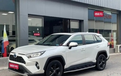 Toyota RAV4, 2022 год, 3 356 000 рублей, 1 фотография
