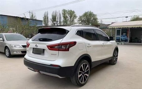 Nissan Qashqai, 2022 год, 1 940 000 рублей, 5 фотография