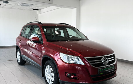 Volkswagen Tiguan I, 2010 год, 944 000 рублей, 3 фотография