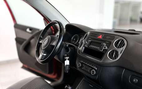 Volkswagen Tiguan I, 2010 год, 944 000 рублей, 9 фотография