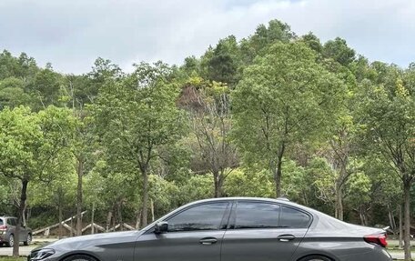 BMW 5 серия, 2022 год, 5 400 008 рублей, 7 фотография