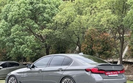 BMW 5 серия, 2022 год, 5 400 008 рублей, 4 фотография