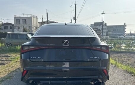 Lexus IS III, 2022 год, 3 400 000 рублей, 6 фотография