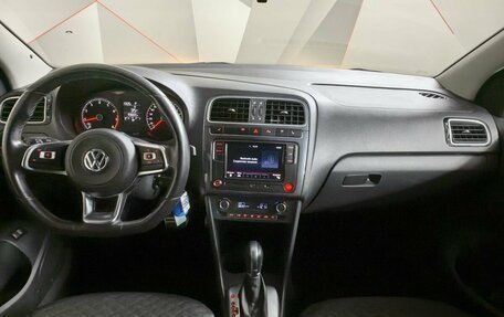 Volkswagen Polo VI (EU Market), 2018 год, 1 263 000 рублей, 12 фотография