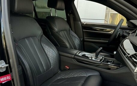 BMW 7 серия, 2019 год, 6 170 000 рублей, 17 фотография
