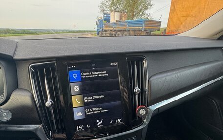 Volvo V90 Cross Country I рестайлинг, 2017 год, 2 328 000 рублей, 13 фотография
