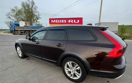 Volvo V90 Cross Country I рестайлинг, 2017 год, 2 328 000 рублей, 8 фотография