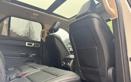 Ford Explorer VI, 2022 год, 5 фотография