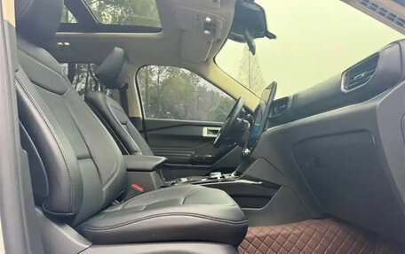 Ford Explorer VI, 2022 год, 4 фотография