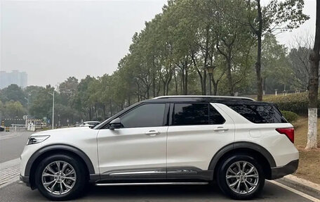 Ford Explorer VI, 2022 год, 12 фотография