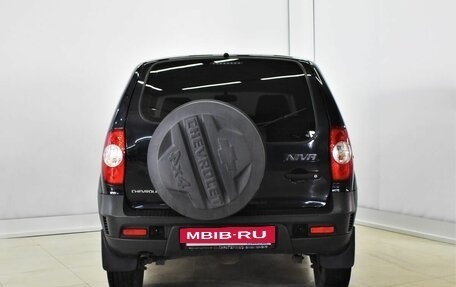 Chevrolet Niva I рестайлинг, 2016 год, 760 000 рублей, 3 фотография