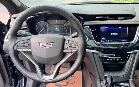 Cadillac XT6 I, 2022 год, 4 000 000 рублей, 8 фотография