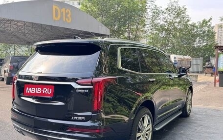 Cadillac XT6 I, 2022 год, 4 000 000 рублей, 4 фотография