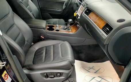 Volkswagen Touareg III, 2012 год, 1 720 000 рублей, 11 фотография