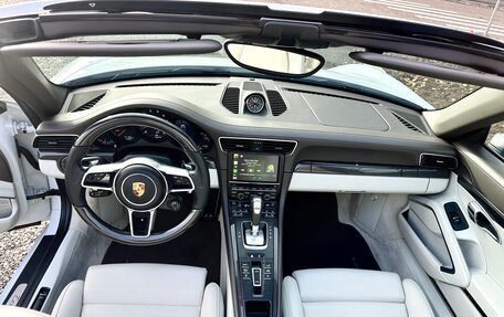 Porsche 911, 2015 год, 10 499 000 рублей, 18 фотография