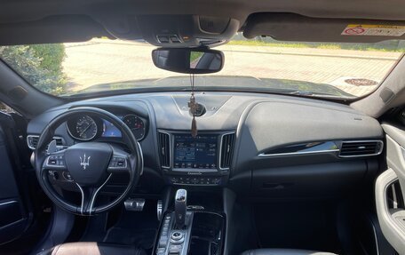 Maserati Levante I, 2019 год, 4 990 000 рублей, 6 фотография