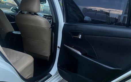 Toyota Camry, 2015 год, 1 890 000 рублей, 9 фотография
