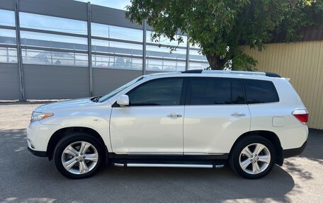 Toyota Highlander III, 2012 год, 2 500 000 рублей, 5 фотография