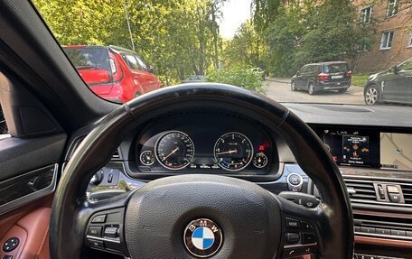 BMW 5 серия, 2016 год, 2 400 000 рублей, 13 фотография