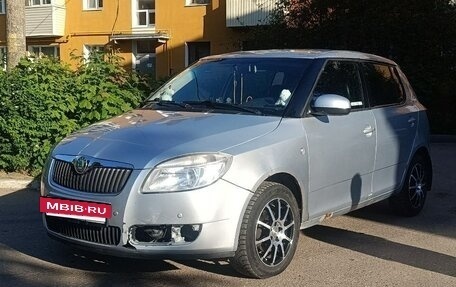 Skoda Fabia II, 2009 год, 380 000 рублей, 6 фотография