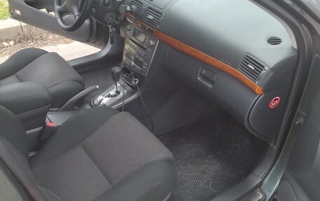Toyota Avensis III рестайлинг, 2007 год, 850 000 рублей, 10 фотография