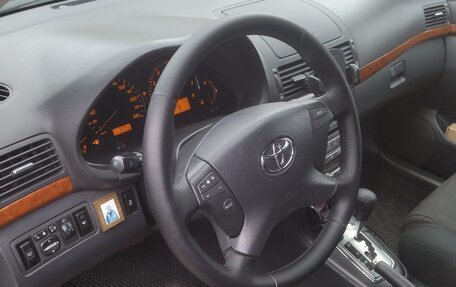 Toyota Avensis III рестайлинг, 2007 год, 850 000 рублей, 12 фотография