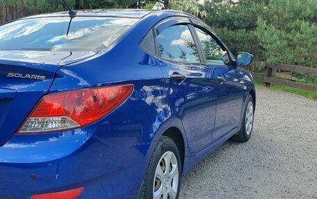 Hyundai Solaris II рестайлинг, 2013 год, 1 150 000 рублей, 5 фотография
