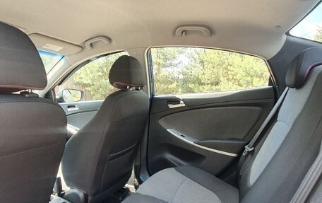 Hyundai Solaris II рестайлинг, 2013 год, 1 150 000 рублей, 14 фотография