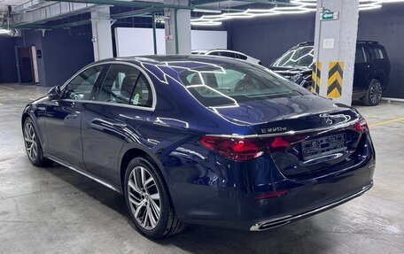 Mercedes-Benz E-Класс, 2024 год, 9 300 000 рублей, 4 фотография