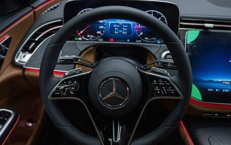 Mercedes-Benz E-Класс, 2024 год, 9 300 000 рублей, 11 фотография