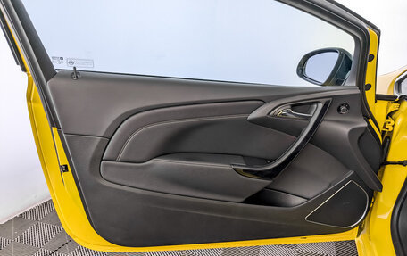 Opel Astra J, 2015 год, 980 000 рублей, 19 фотография
