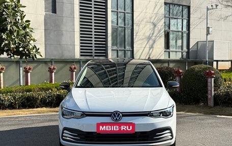 Volkswagen Golf VIII, 2021 год, 1 400 000 рублей, 2 фотография