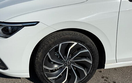 Volkswagen Golf VIII, 2021 год, 1 400 000 рублей, 16 фотография