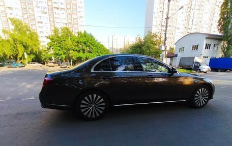 Mercedes-Benz E-Класс, 2016 год, 3 500 000 рублей, 2 фотография