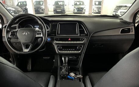 Hyundai Sonata VII, 2017 год, 1 849 000 рублей, 18 фотография