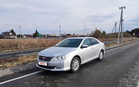 Toyota Camry, 2011 год, 1 990 000 рублей, 6 фотография
