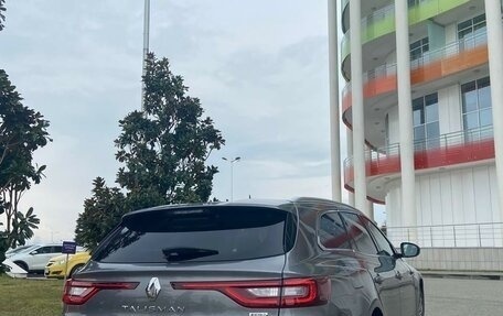 Renault Talisman, 2017 год, 1 600 000 рублей, 2 фотография