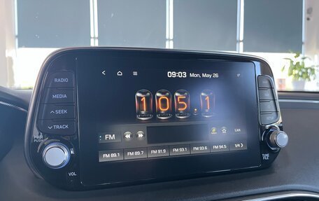 Hyundai Santa Fe IV, 2019 год, 2 890 000 рублей, 21 фотография