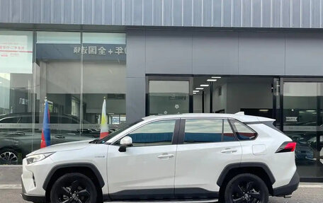 Toyota RAV4, 2022 год, 3 356 000 рублей, 3 фотография