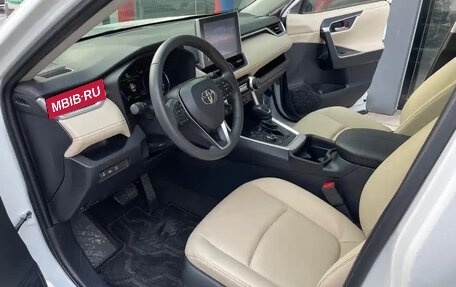 Toyota RAV4, 2022 год, 3 356 000 рублей, 6 фотография