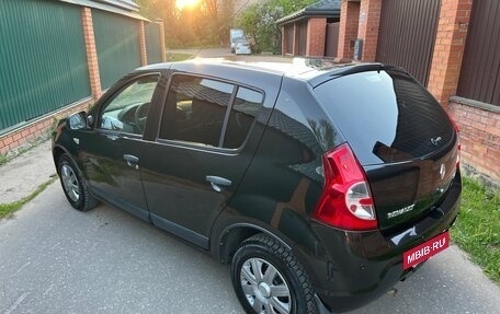 Renault Sandero I, 2011 год, 460 000 рублей, 2 фотография