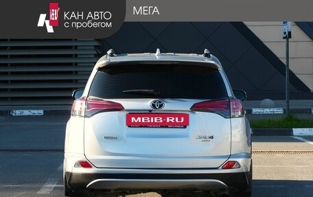 Toyota RAV4, 2017 год, 2 387 000 рублей, 6 фотография